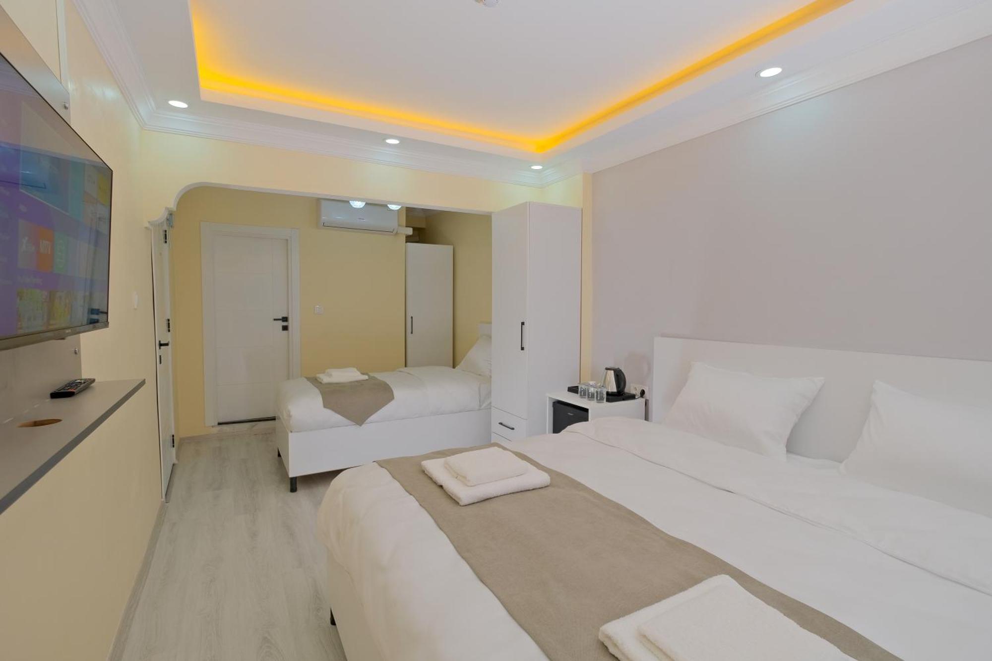 Lucky Hotel อิสตันบูล ภายนอก รูปภาพ